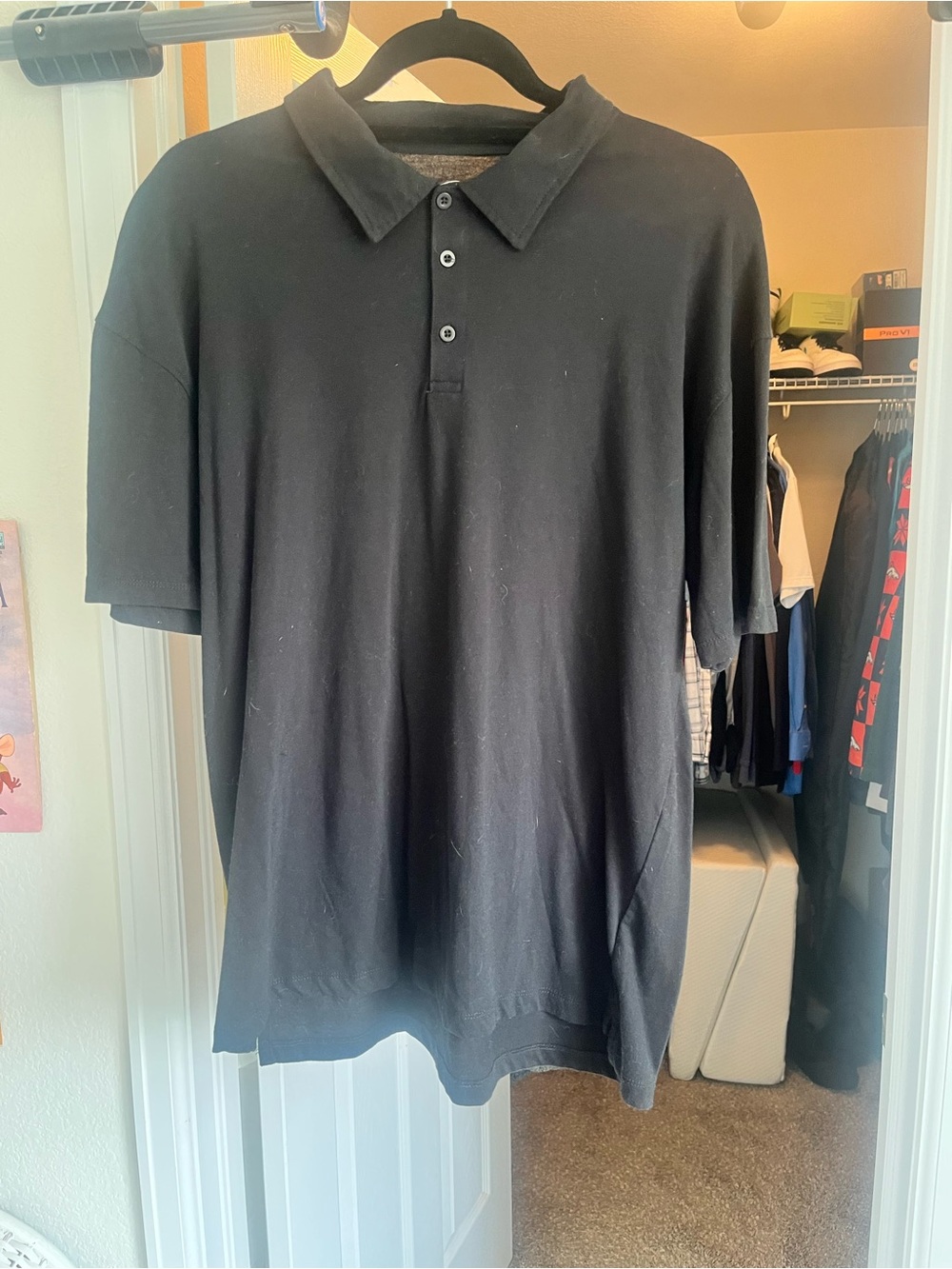 men’s True Classic black polo shirt
